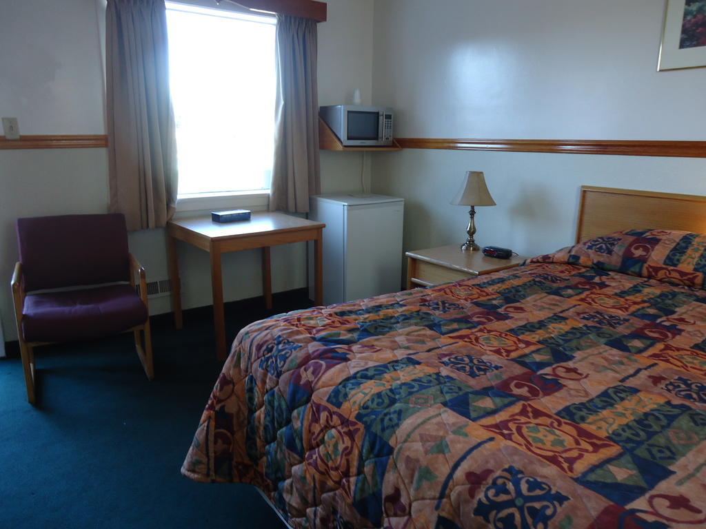 Kingsway Inn Thunder Bay Room photo